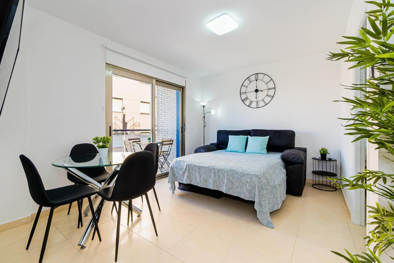 Apartamento Sunrise Orbiplaya Torrevieja Kültér fotó
