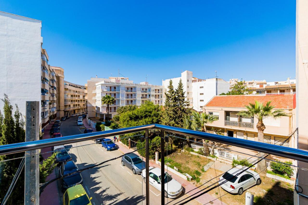 Apartamento Sunrise Orbiplaya Torrevieja Kültér fotó