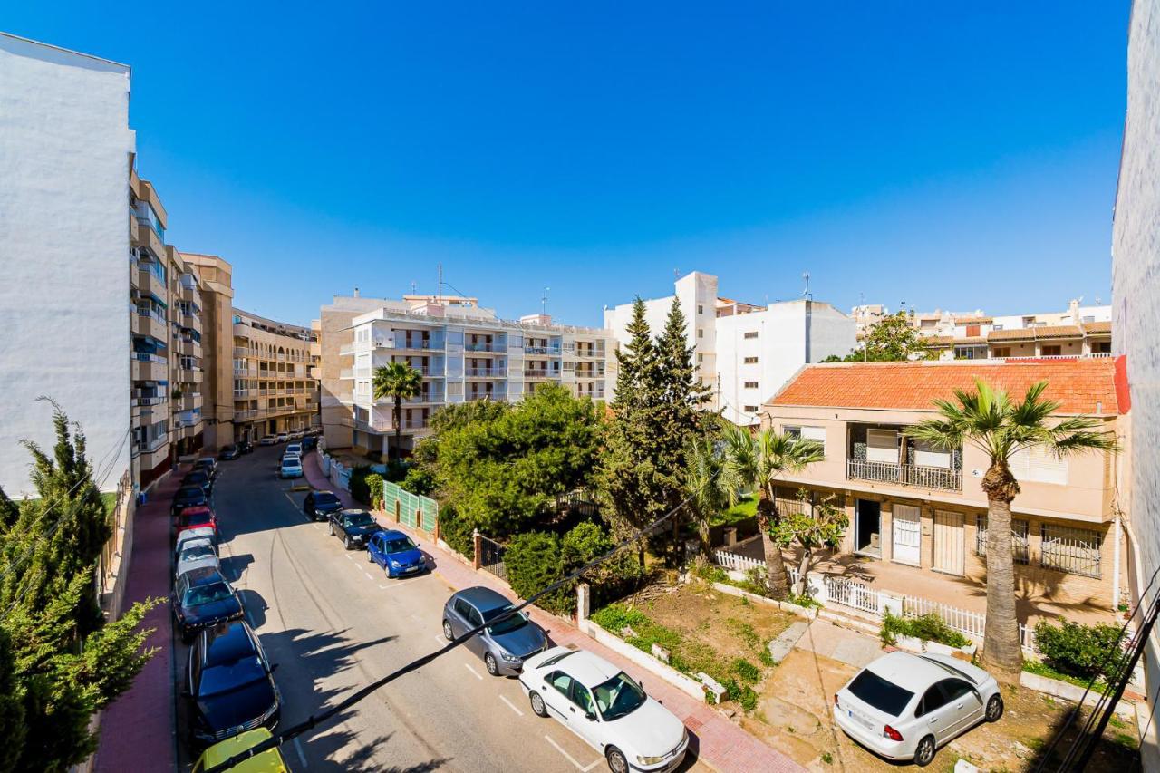 Apartamento Sunrise Orbiplaya Torrevieja Kültér fotó