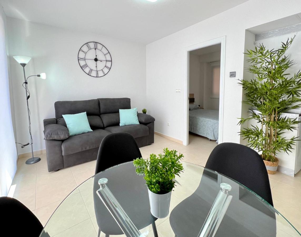 Apartamento Sunrise Orbiplaya Torrevieja Kültér fotó